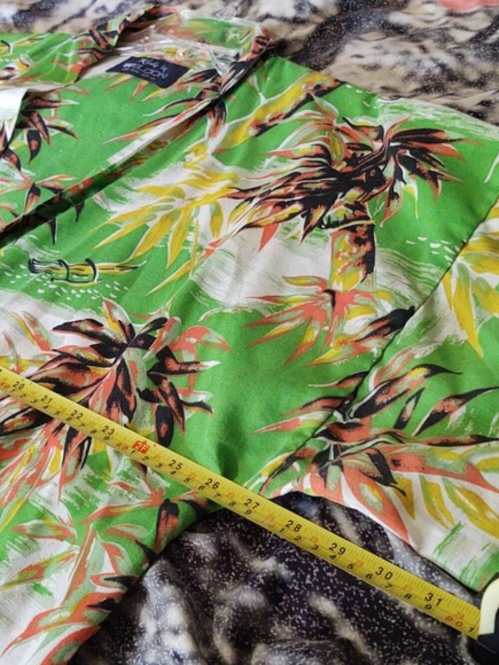VINTAGE Tropical Print Robe By Weldon One Size - Picture 8 of 9